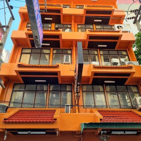 Residence Inn Pattaya Bagian luar foto