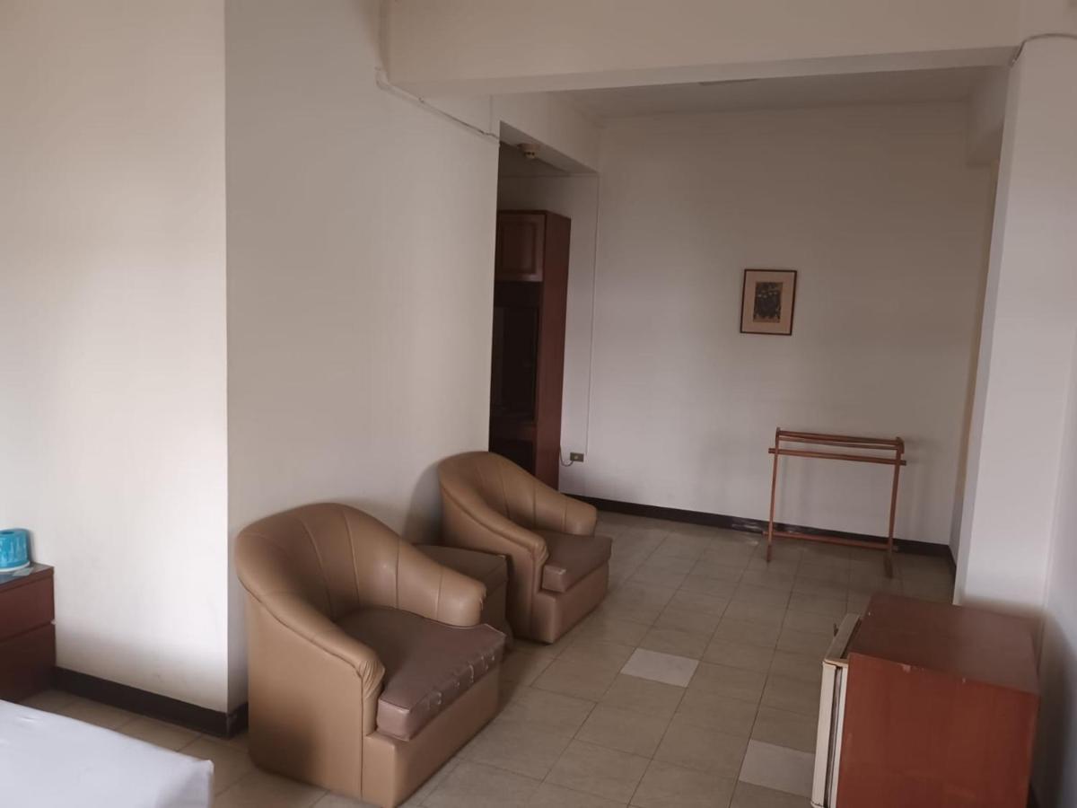 Residence Inn Pattaya Bagian luar foto