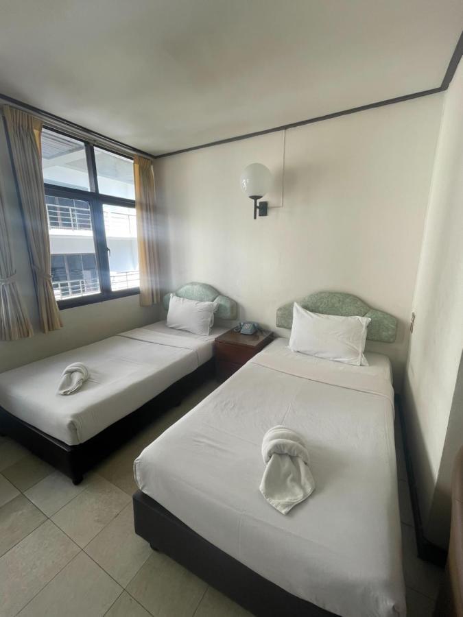Residence Inn Pattaya Bagian luar foto